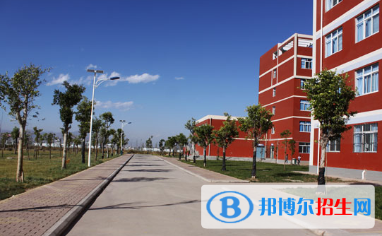 西昌現(xiàn)代職業(yè)技術學校