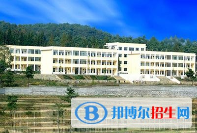 赫章縣平山農(nóng)業(yè)技術(shù)高級中學(xué)的辦學(xué)優(yōu)勢