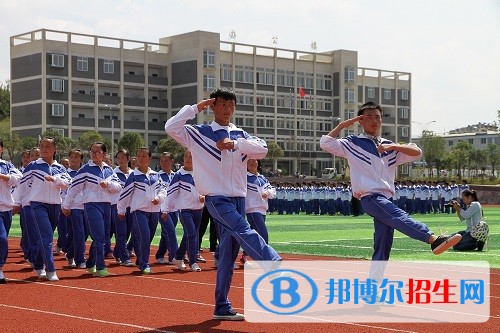 貴州納雍第一中學(xué)2019年招生計(jì)劃