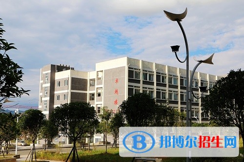 貴州納雍第一中學(xué)怎么樣、好不好