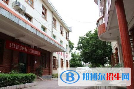 三明醫(yī)學(xué)科技職業(yè)學(xué)院單招2019年報(bào)名條件、招生要求、招生對象