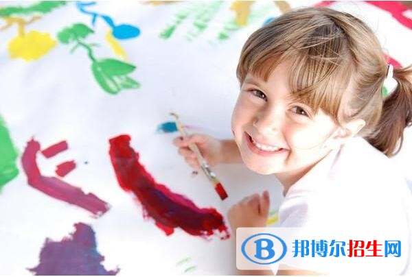湖南女孩子中專學(xué)什么好