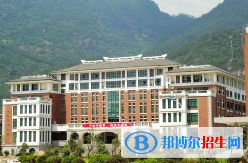 福建華南女子職業(yè)學(xué)院?jiǎn)握?019年單獨(dú)招生報(bào)名時(shí)間、網(wǎng)址入口