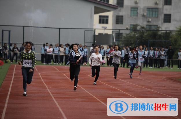 貴州貞豐中學(xué)2019年報名條件、招生要求、招生對象