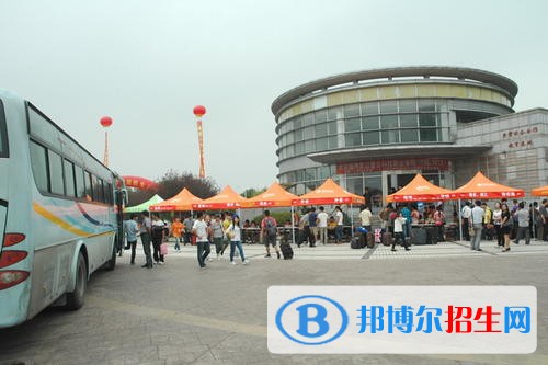 昆山登云科技職業(yè)學(xué)院五年制大專(zhuān)地址在哪里
