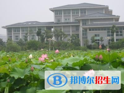 江海職業(yè)技術(shù)學(xué)院五年制大專2019年報(bào)名條件、招生要求、招生對(duì)象