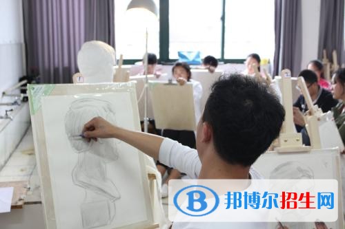 浙江同濟科技職業(yè)學院五年制大專2019年招生辦聯系電話