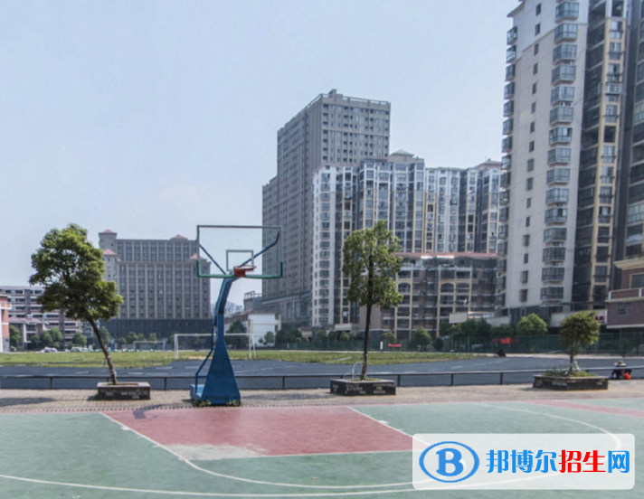 江西工商職業(yè)技術(shù)學(xué)院五年制大專8