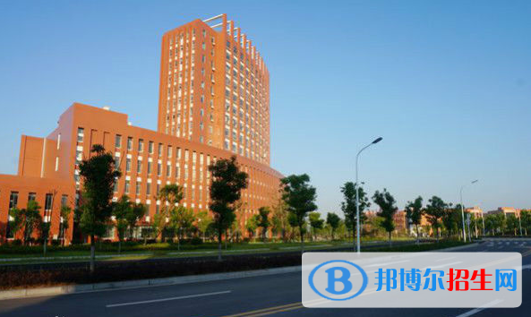 三峽旅游職業(yè)技術學院3