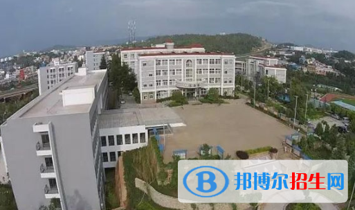 昆明市官渡區(qū)職業(yè)高級(jí)中學(xué)