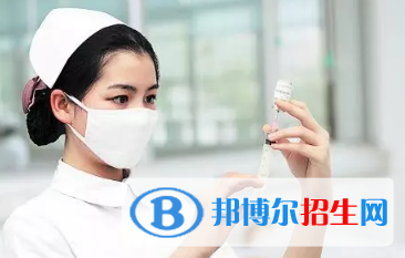 重慶的衛(wèi)校讀出來男護(hù)士有什么前景