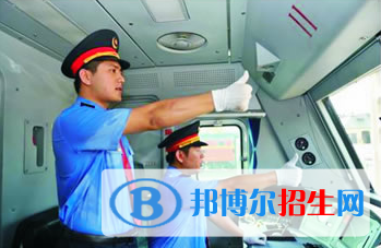 陜西初中生上鐵路學校好嗎