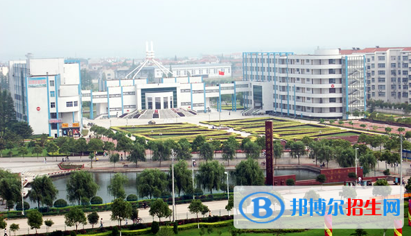 湖北職業(yè)技術(shù)學(xué)院五年制大專(zhuān)2020年報(bào)名條件、招生要求、招生對(duì)象