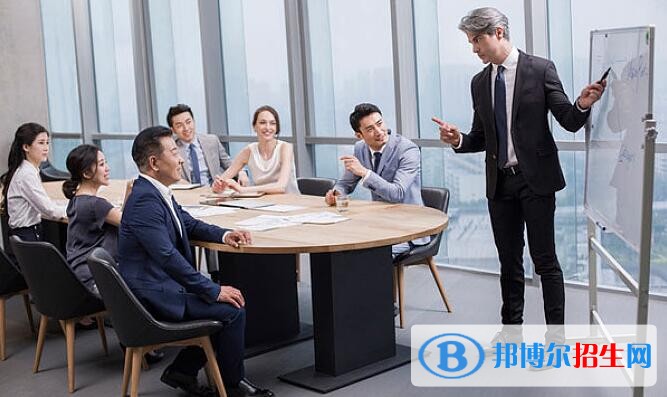 長(zhǎng)沙高中畢業(yè)上中專學(xué)校