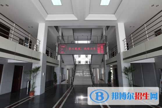 江西哪些大專學校的鐵路學校好