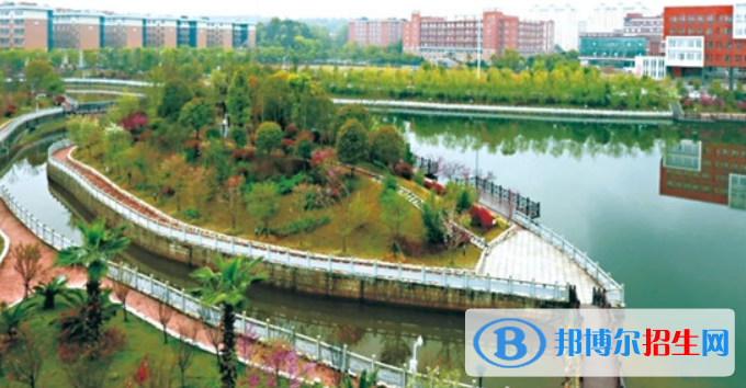 萍鄉(xiāng)衛(wèi)生職業(yè)學院五年制大專網站網址