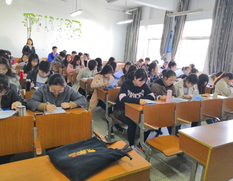 揚州大學(xué)醫(yī)學(xué)院2020年報名條件、招生要求