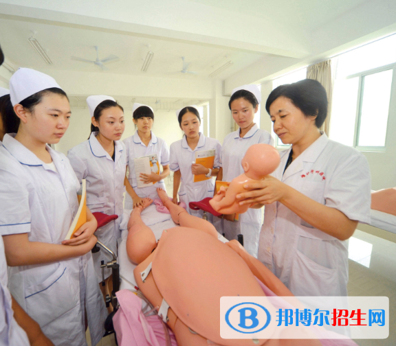 重慶的衛(wèi)校能選擇什么樣的專(zhuān)業(yè)