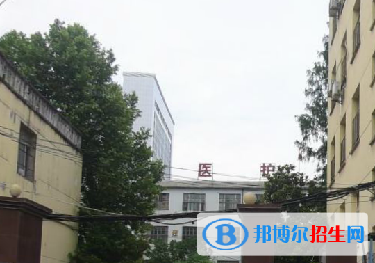 湖北現(xiàn)代科技學(xué)校2020年報名條件、招生要求、招生對象