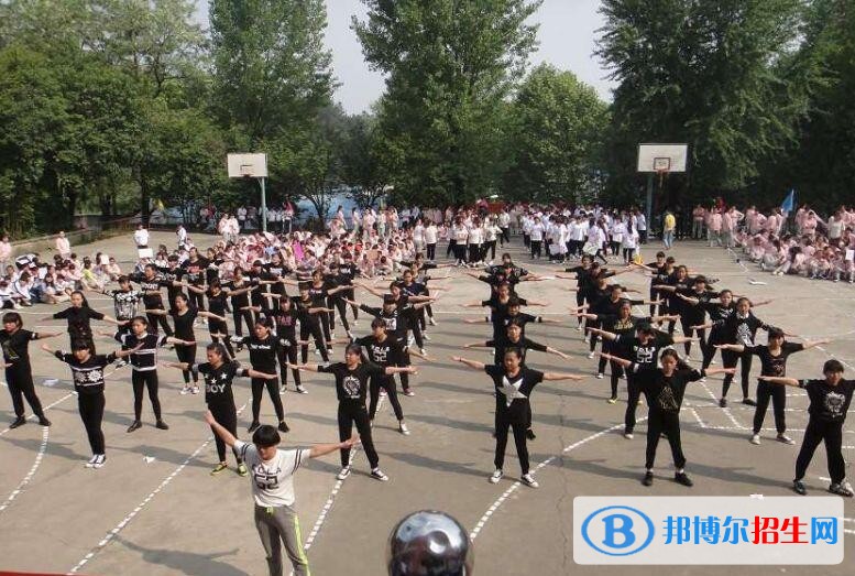 貴陽(yáng)經(jīng)濟(jì)技術(shù)學(xué)校怎么樣、好不好