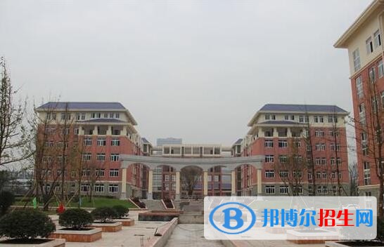 重慶教育管理學(xué)校怎么樣、好不好