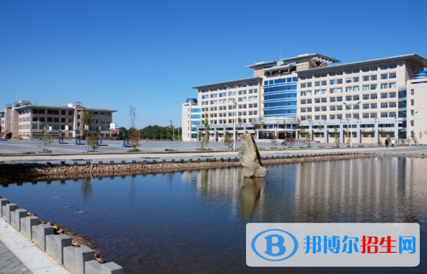 黑龍江農(nóng)業(yè)經(jīng)濟(jì)職業(yè)學(xué)院單招2020年單獨(dú)招生報(bào)名時(shí)間、網(wǎng)址入口