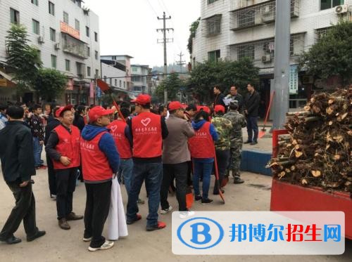 至縣回瀾職業(yè)中學2020年報名條件、招生要求、招生對象