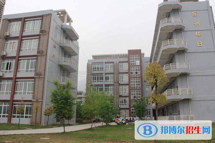 重慶黔江區(qū)民族職業(yè)教育中心怎么樣、好不好