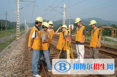 廣西2020年讀鐵路學(xué)校哪個(gè)專業(yè)好
