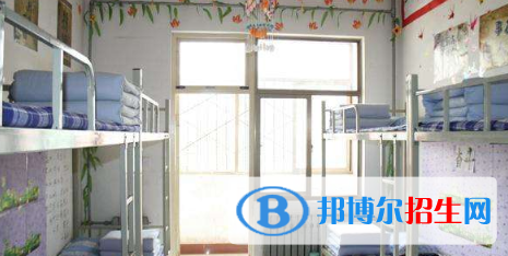 江西于都職業(yè)中等專業(yè)學(xué)校2020年宿舍條件