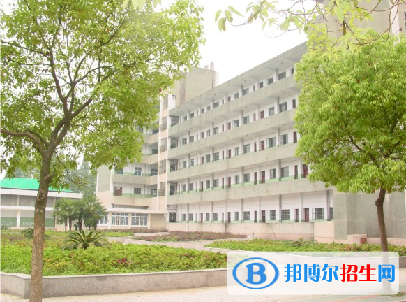 孝感高級(jí)技工學(xué)校1