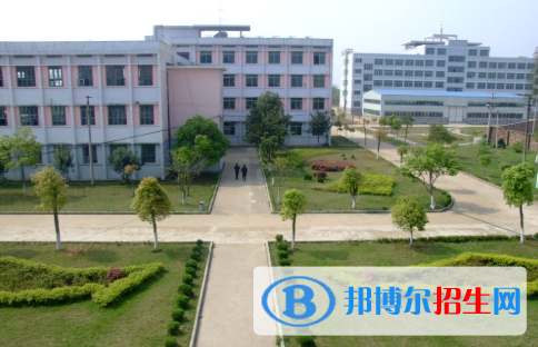鷹潭應(yīng)用工程學校網(wǎng)站網(wǎng)址