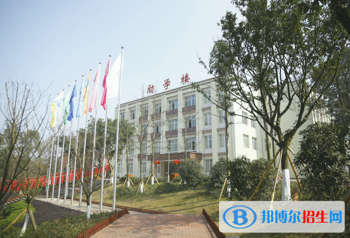 重慶立信職業(yè)教育中心2020年報(bào)名條件、招生要求、招生對(duì)象