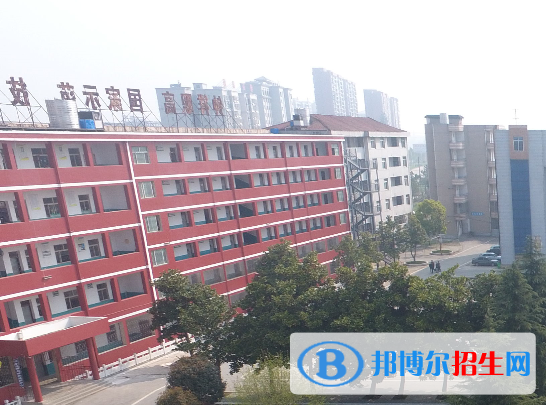 鐘祥市職業(yè)高級中學2