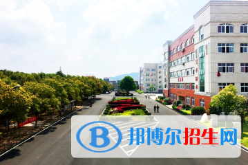 江西華憶電子工業(yè)中等專業(yè)學(xué)校2020年報(bào)名條件、招生要求、招生對(duì)象