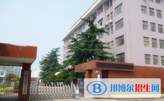 江西東方舞蹈學(xué)校2020年報(bào)名條件、招生要求、招生對(duì)象