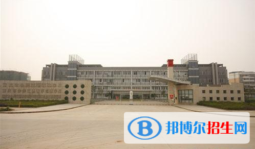 重慶公共交通技工學校網站網址