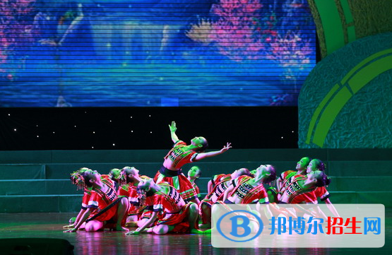 江西中山舞蹈中等專業(yè)學(xué)校2020年報名條件、招生要求、招生對象