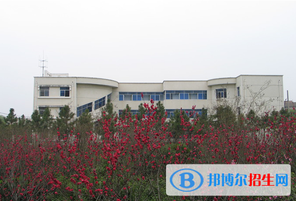 武漢第二高級(jí)技工學(xué)校2020年有哪些專業(yè)