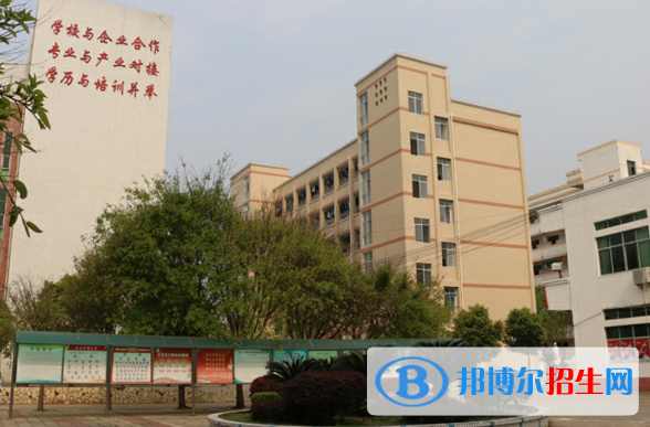 贛州南康區(qū)職業(yè)中等專業(yè)學(xué)校2020年報(bào)名條件、招生要求、招生對(duì)象