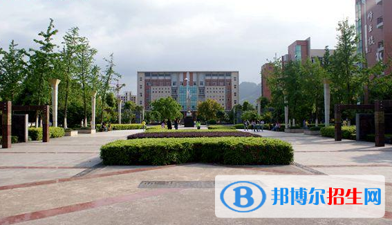 重慶南川隆化職業(yè)中學(xué)校2020年報名條件、招生要求、招生對象