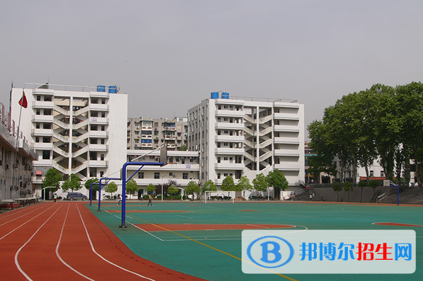武漢石牌嶺高級職業(yè)中學2