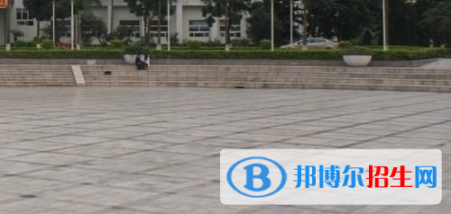 重慶商務(wù)高級技工學校2020年有哪些專業(yè)
