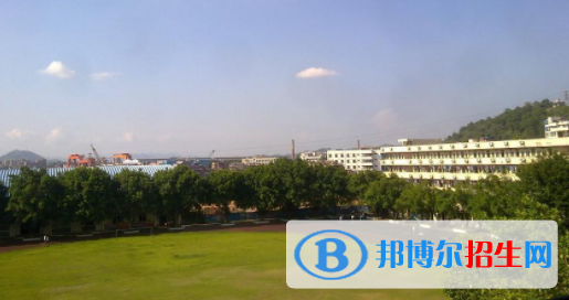 梧州電子科技職業(yè)技術(shù)學(xué)校2020年招生辦聯(lián)系電話
