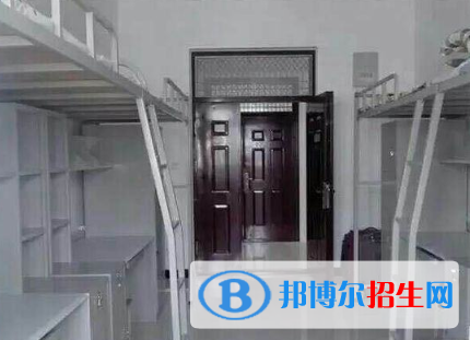 江西泛美藝術(shù)中等專業(yè)學校2020年宿舍條件