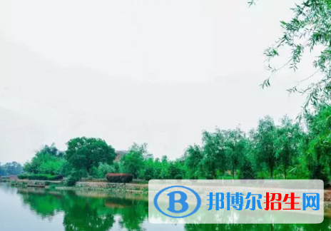 信豐中等專業(yè)學(xué)校2020年報(bào)名條件、招生要求、招生對象