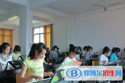 信豐中等專業(yè)學(xué)校2020年有哪些專業(yè)