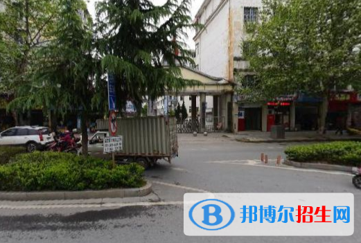 九江衛(wèi)生學(xué)校2020年報(bào)名條件、招生要求、招生對(duì)象