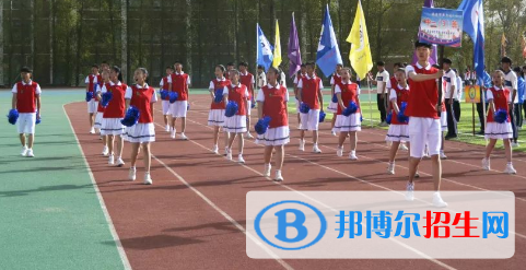 肅南縣職教中心2020年學(xué)費(fèi)、收費(fèi)多少