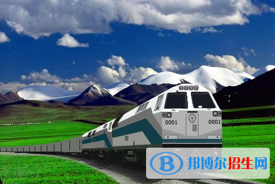 湖北2020年初中生女生讀什么鐵路學校好